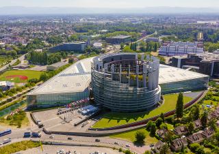 vue aérienne du parlement européen à Strasbourg 