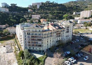 Prise de vue de l’ensemble immobilier « Le Cézanne »