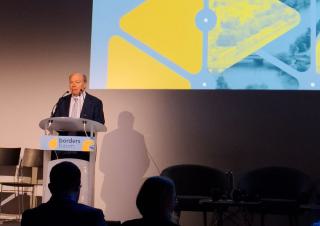 borders forum 
