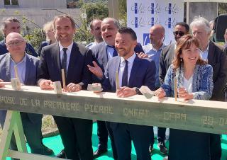 pose de la première pierre du centre de formation