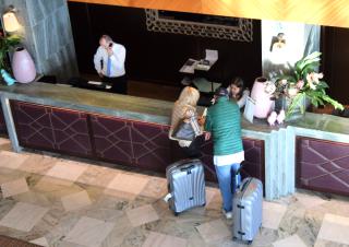 reception hotel