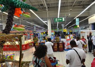 supermarché en guadeloupe 