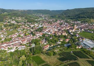 vue aérienne d'un village 