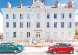 Un bâtiment majestueux du 19eme siecle rénové