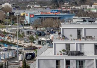 Transformation d’une zone commerciale monofonctionnelle en un quartier durable