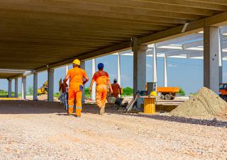 chantier d'un batiment industriel 