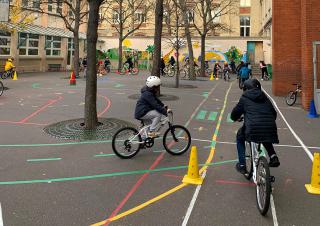 Dispositif "Savoir rouler à vélo"  dans une école parisienne 
