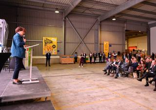  visite de Annie Genevard vendredi 12 juin à Luneray sur le site de Lunor 