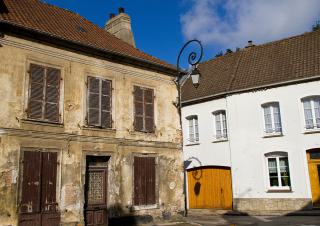 maison vacante dans un bourg 