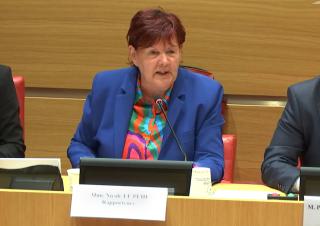  Communication de  Nicole Le Peih sur le prélèvement sur recettes au bénéfice de l’Union européenne (PSR-UE)