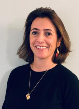 Portrait Emilie Berdellou-Coderc, Directrice déléguée marketing opérationnel au sein du groupe Caisse des Dépôts